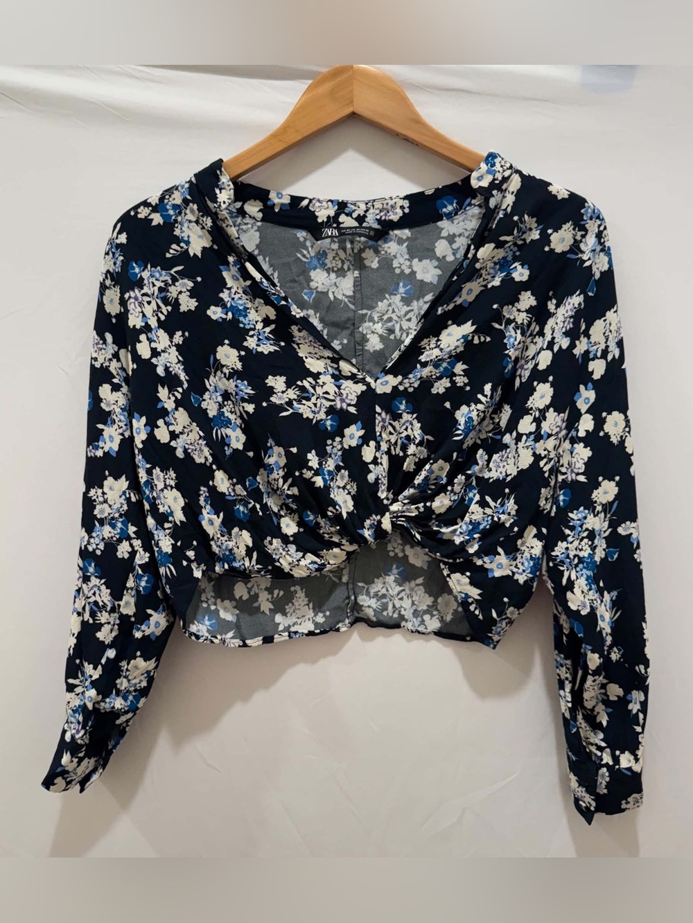 Zara Black & Blue Floral Twist-Front Women's Crop Top